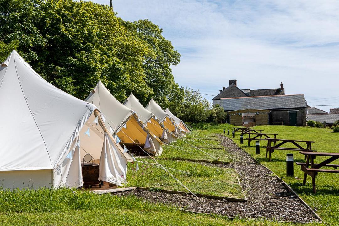 The Three Tuns Otel Helston Oda fotoğraf
